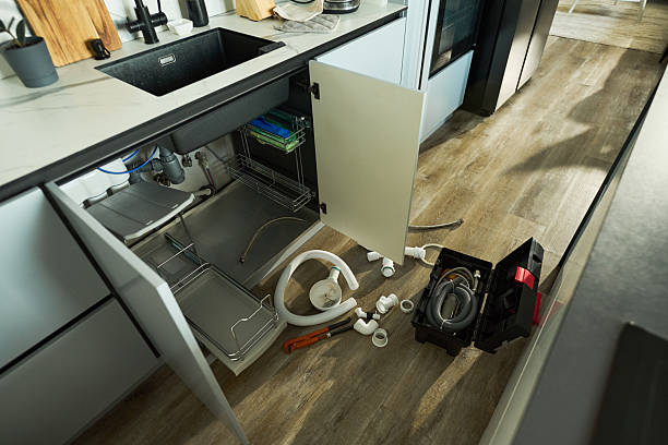 Reliable Plumbing contractor in Lakeview, CA by Street Wise - Plumbing